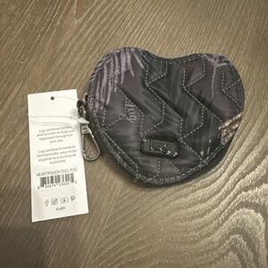 Lug Heart Pouch Tropical Fog Coin Purse Black‎ Gray Tan NWT